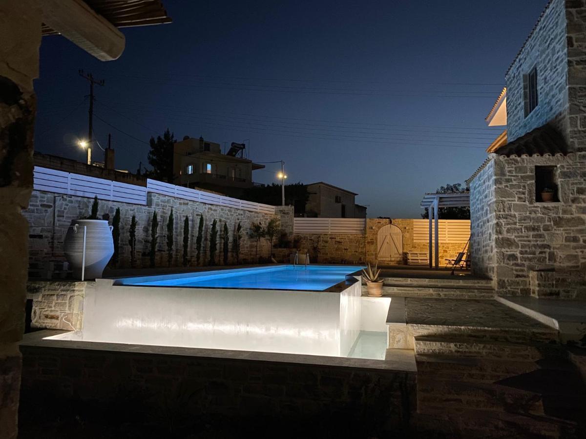 Laini Luxury Suites Pombia Exterior photo