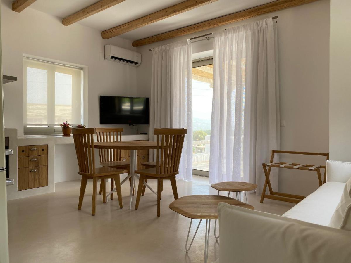 Laini Luxury Suites Pombia Exterior photo
