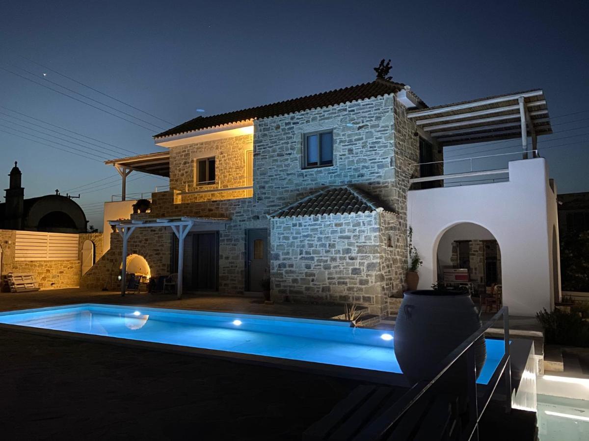 Laini Luxury Suites Pombia Exterior photo